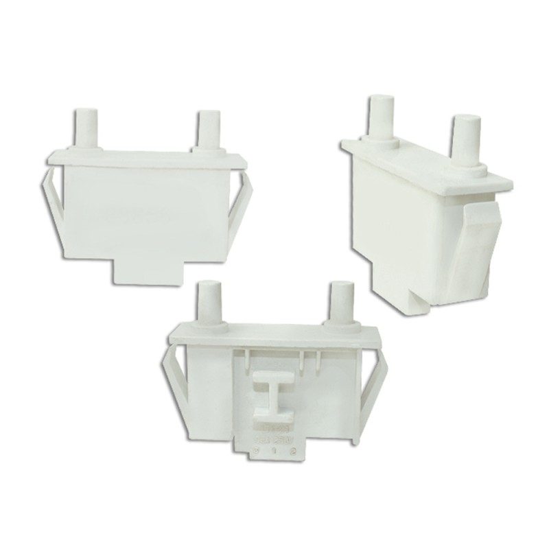 SWITCH 3 PUNTAS, BOT. ESQUINADOS  5A 250V